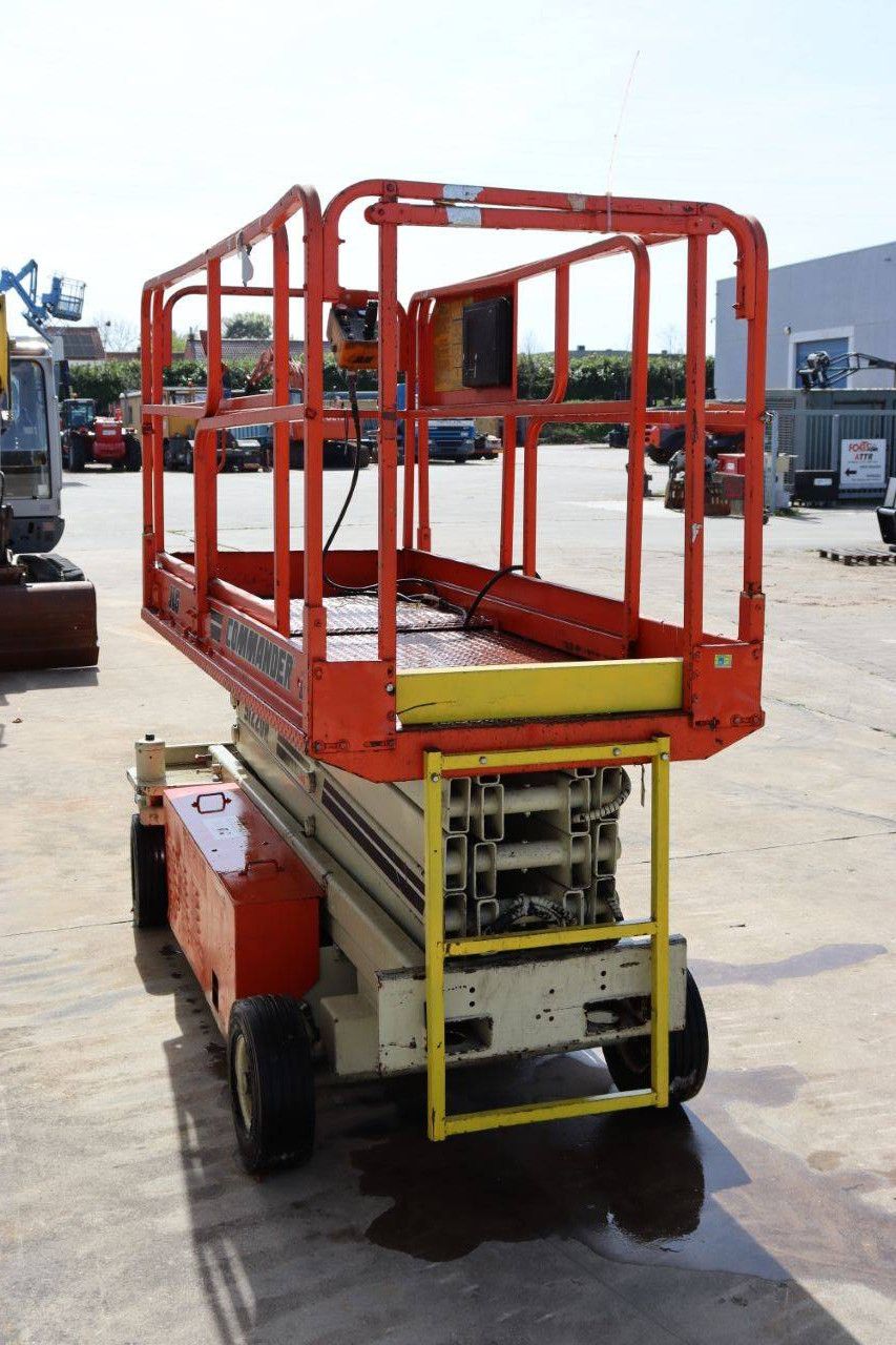 Scissor lift JLG CM-2546 Electric 10m 1995