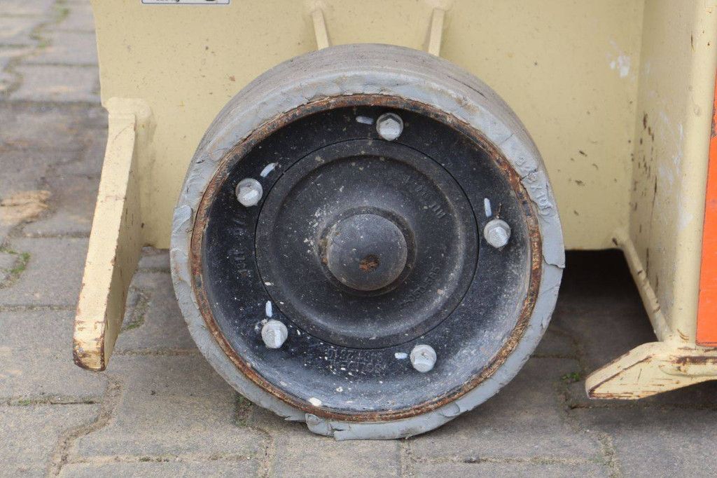 JLG 6RS Elektrische Scherenbühne 7,8 m