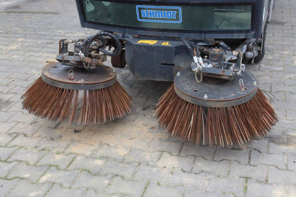Kehrmaschine Schmidt Compact 200 Diesel 62kW 2011