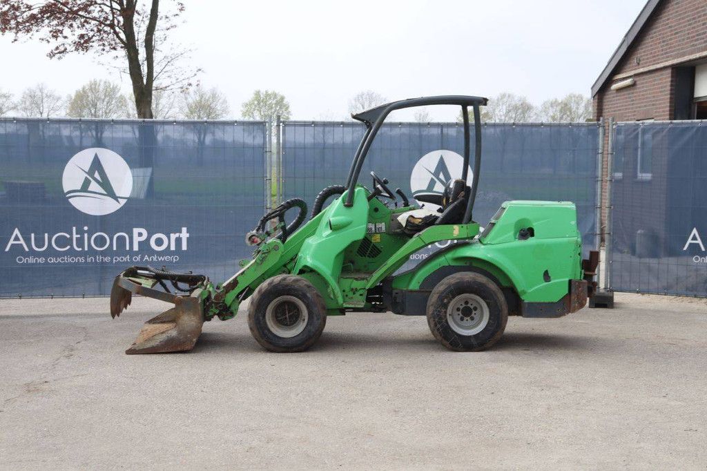 Kniklader Avant M745 Diesel 36kW 2015