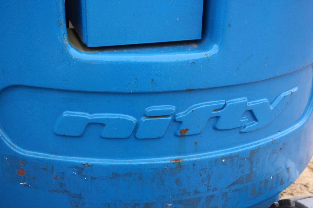 Knikarmhoogwerker Nifty HR15 NDE Elektrisch+Diesel 15.5m 2011