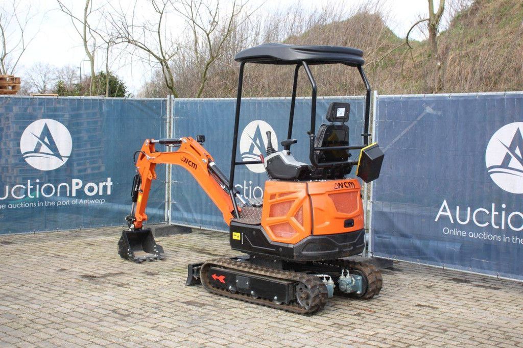 Mini Excavator Vicsec VC18FL Diesel 18kW 2025 New