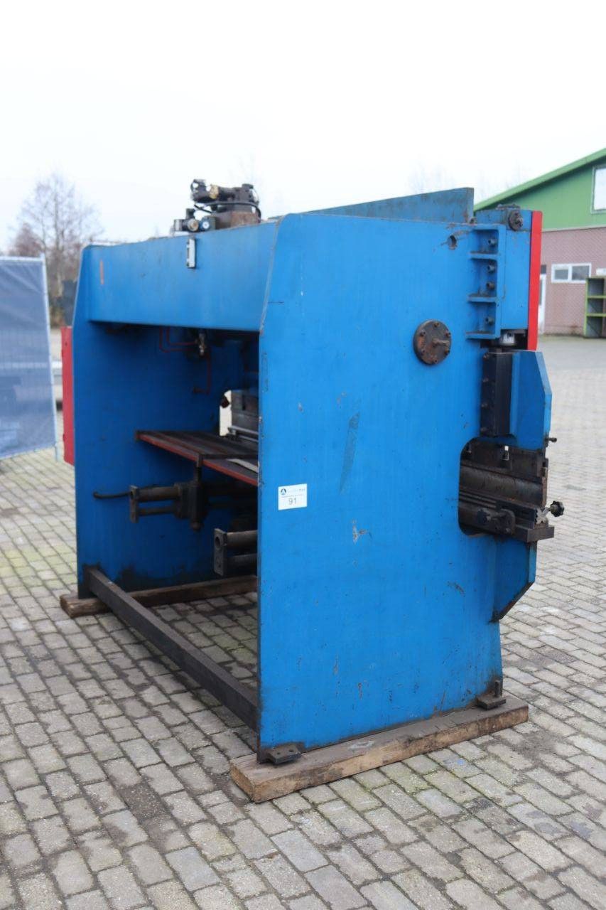 Abkantpresse WC61Y Elektrisch 40t 2005