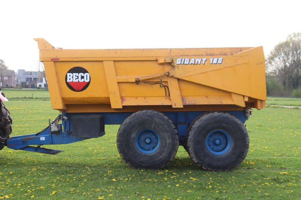 Landwirtschaftlicher Kipper Beco GIGANT 180 2001