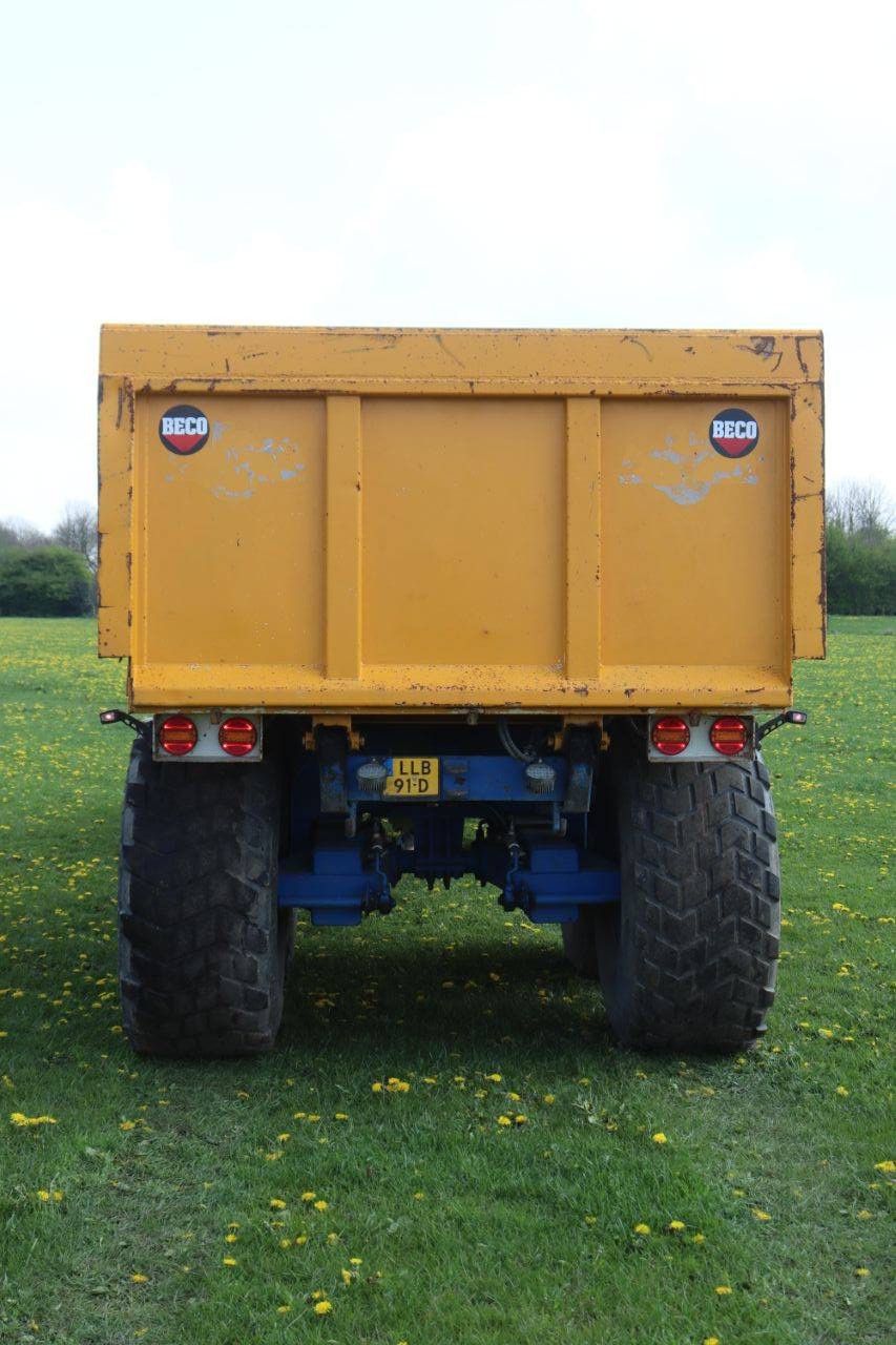 Landwirtschaftlicher Kipper Beco GIGANT 180 2001