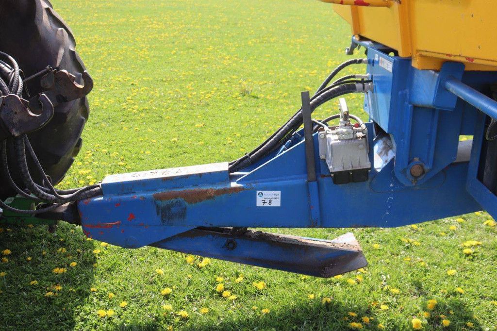 Landwirtschaftlicher Kipper Beco GIGANT 180 2001