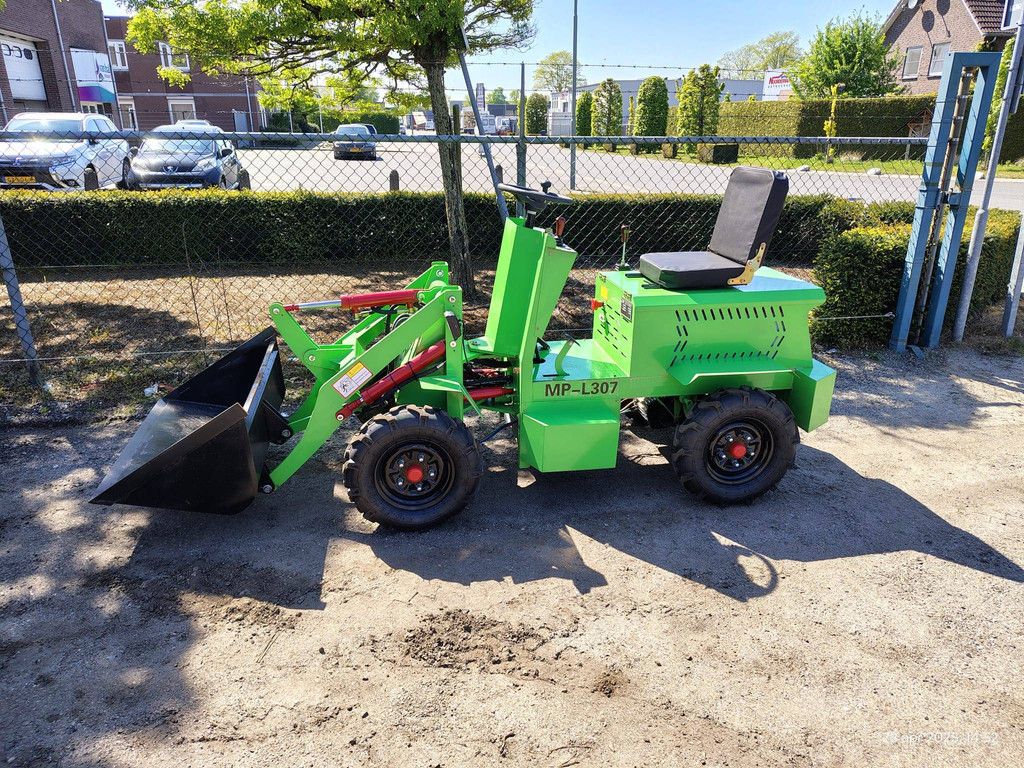 Articulated loader MP-L307 Electric