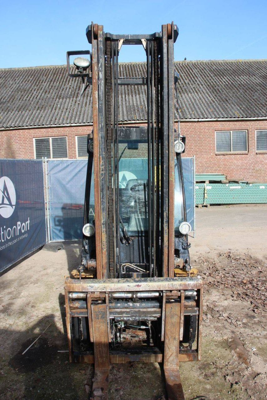 Heftruck Caterpillar DP35N LPG 3500kg 4.5m 2006