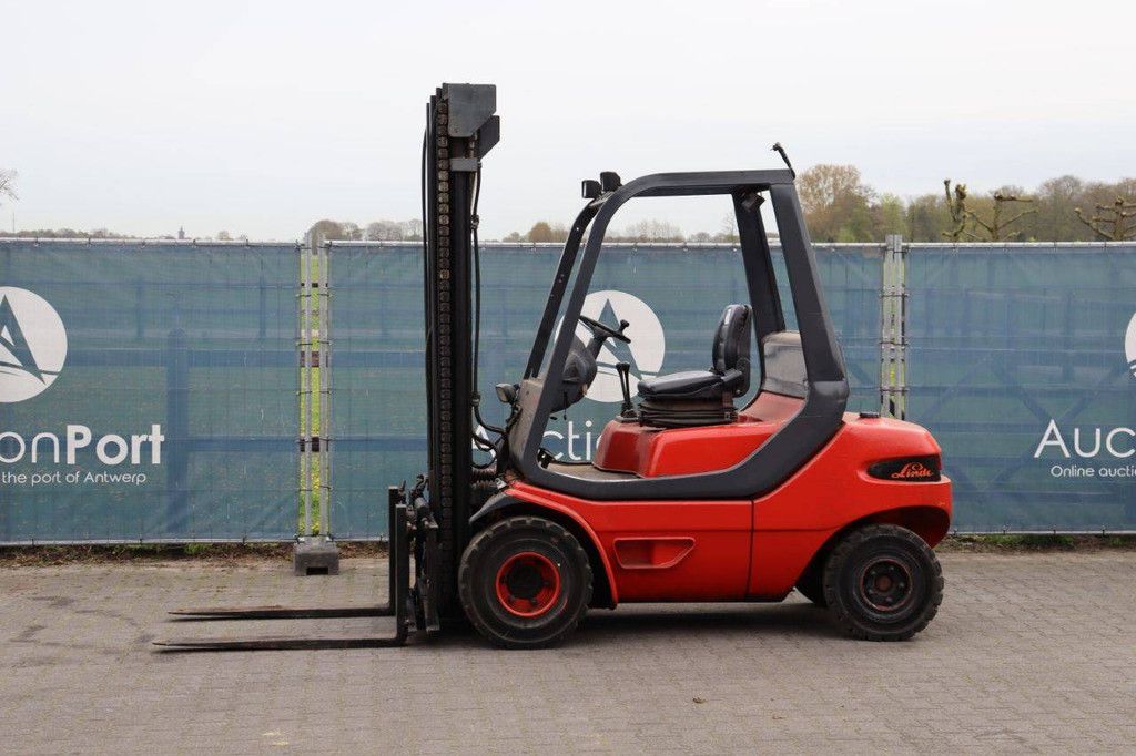 Gabelstapler Linde H30D Diesel 3000kg 7m 1986