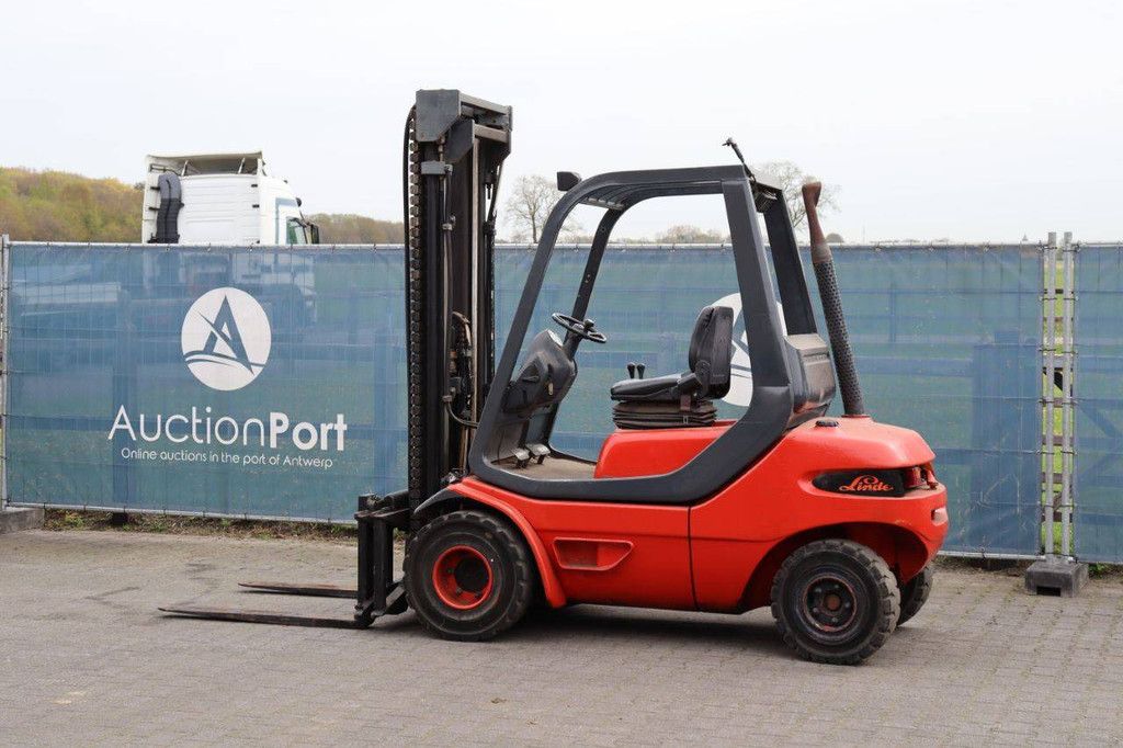 Gabelstapler Linde H30D Diesel 3000kg 7m 1986