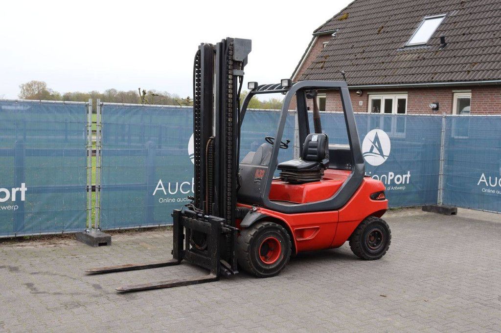 Gabelstapler Linde H30D Diesel 3000kg 7m 1986