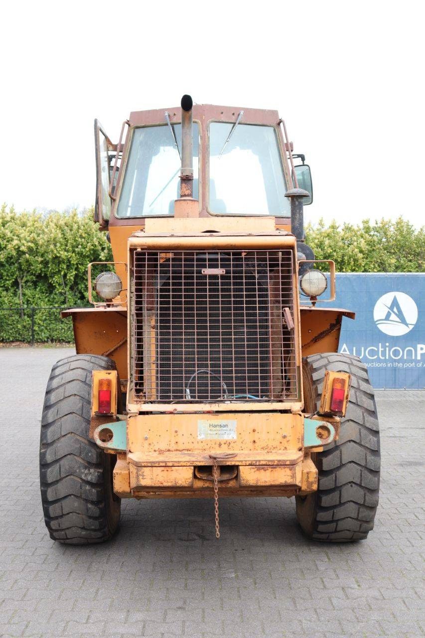 Case W15 Diesel Wheel Loader 85kW 1989