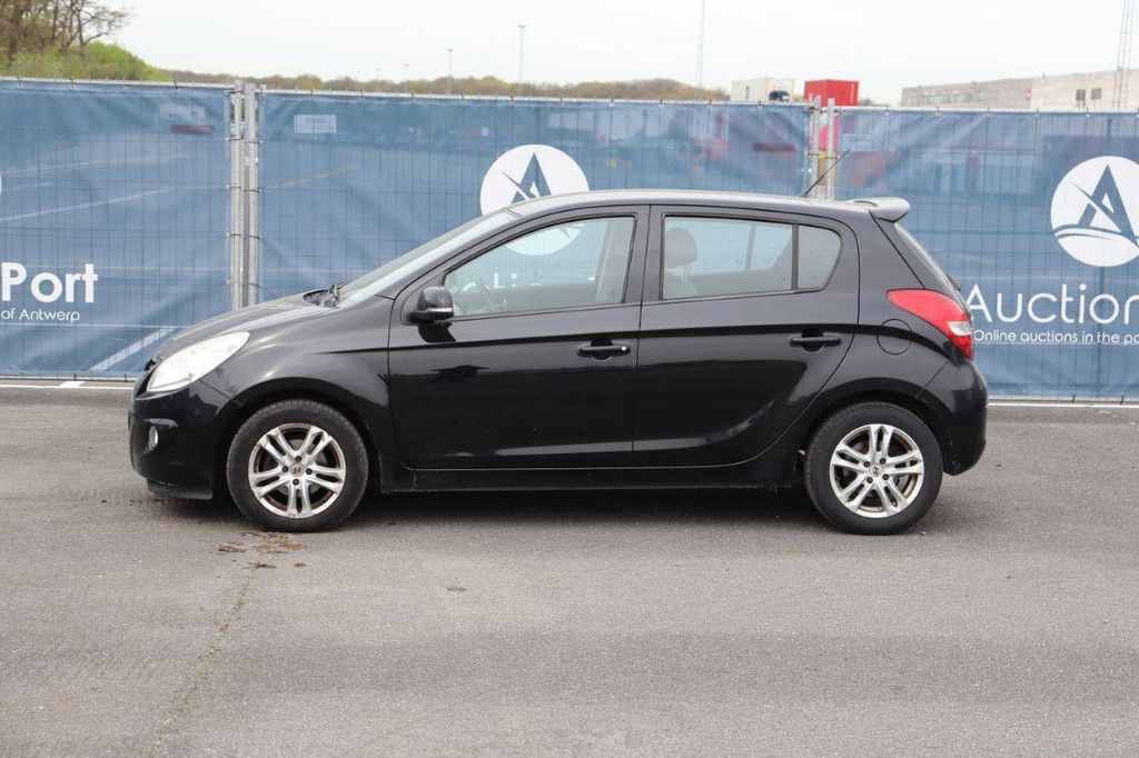 Passenger car Hyundai i20 Diesel 101hp 2011 (Margin)