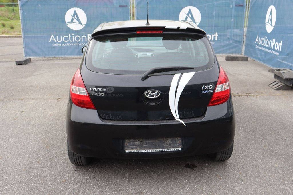 Passenger car Hyundai i20 Diesel 101hp 2011 (Margin)