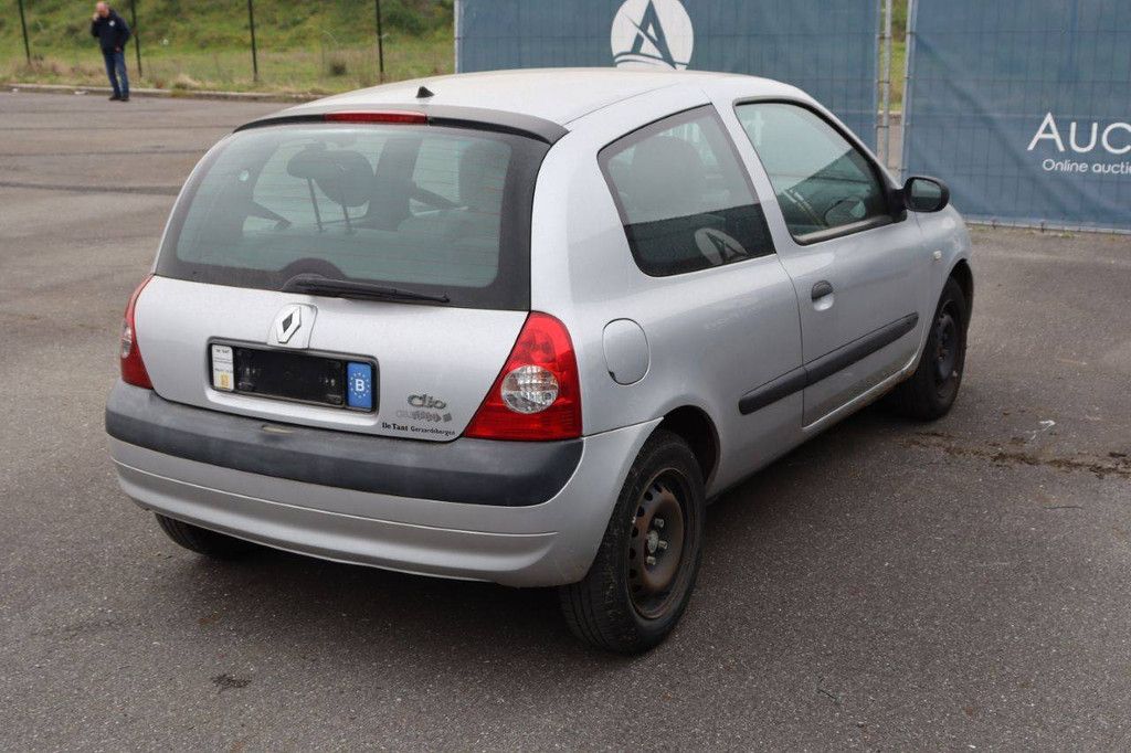 Passenger car Renault Clio Petrol 65hp 2007 (Margin)