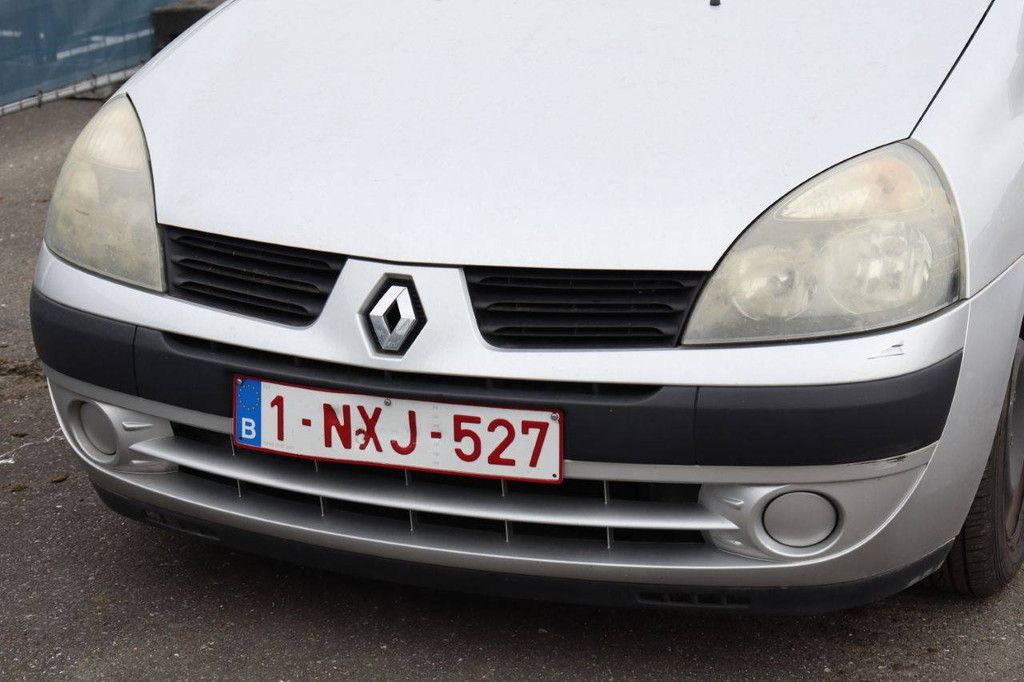 Passenger car Renault Clio Petrol 65hp 2007 (Margin)