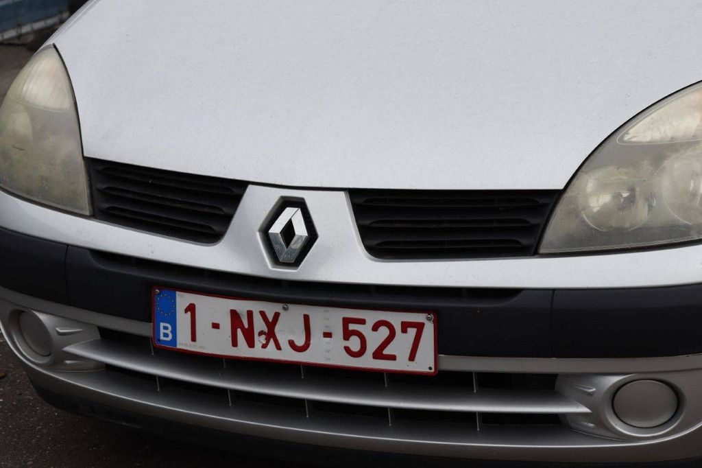 Passenger car Renault Clio Petrol 65hp 2007 (Margin)