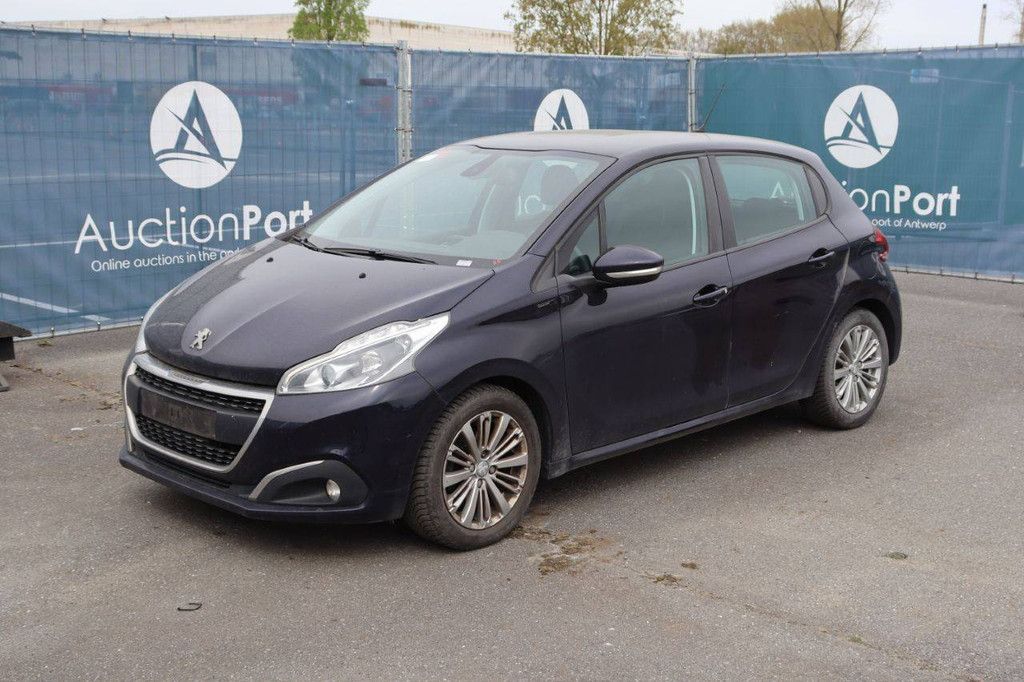 Pkw Peugeot 208 Benzin 82 PS 2019 (Marge)