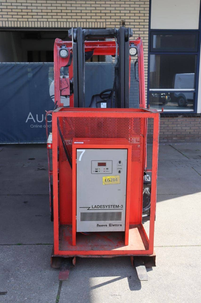 Hyster J2.0XNT Elektrogabelstapler 2000 kg 3,21 m 2011