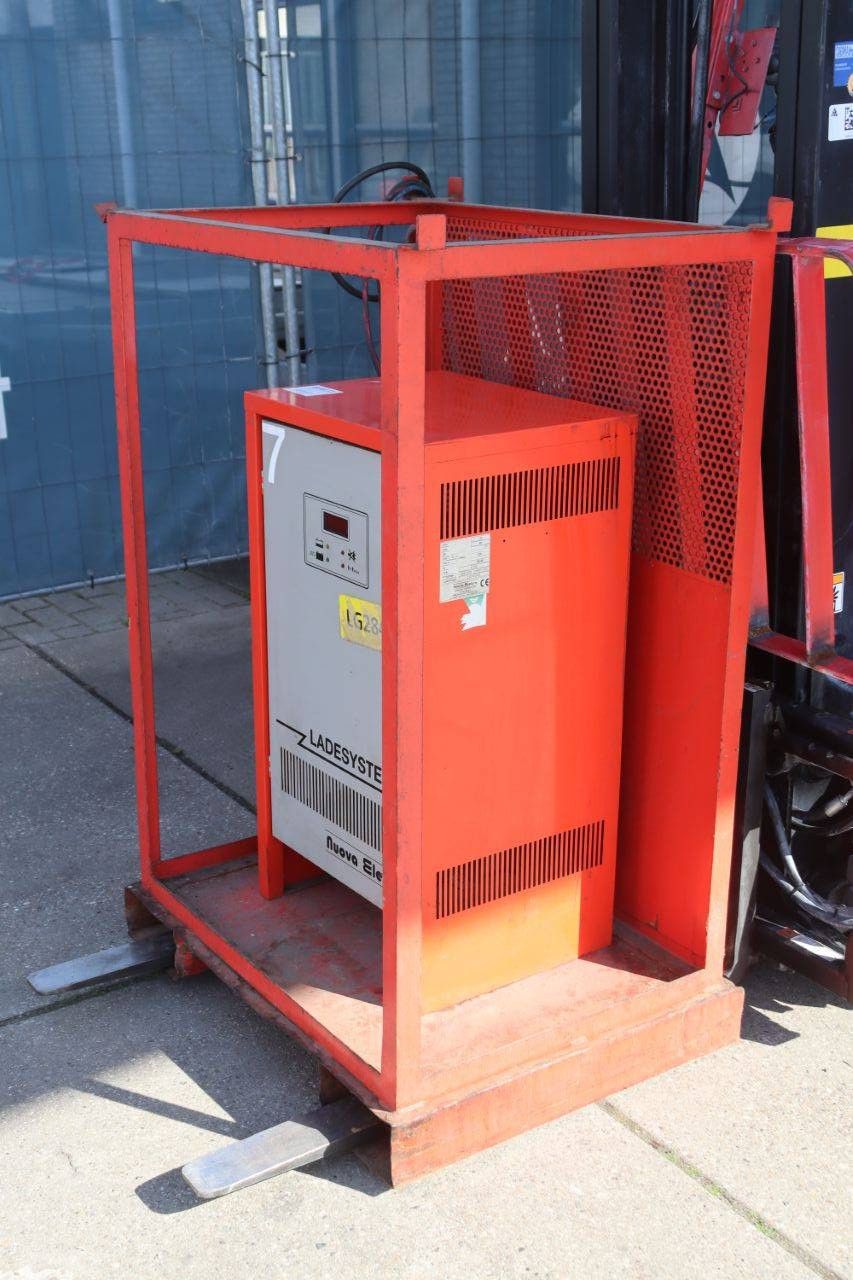 Hyster J2.0XNT Elektrogabelstapler 2000 kg 3,21 m 2011