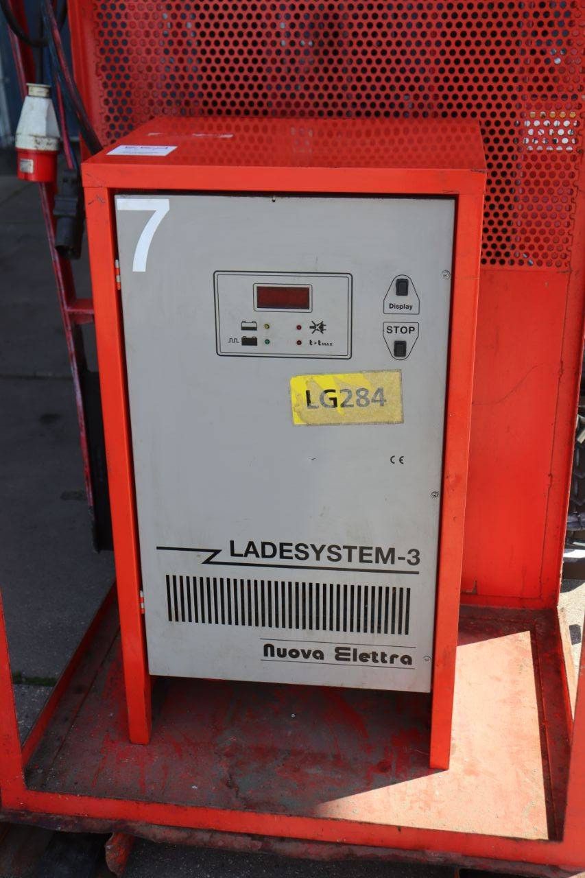 Hyster J2.0XNT Elektrogabelstapler 2000 kg 3,21 m 2011