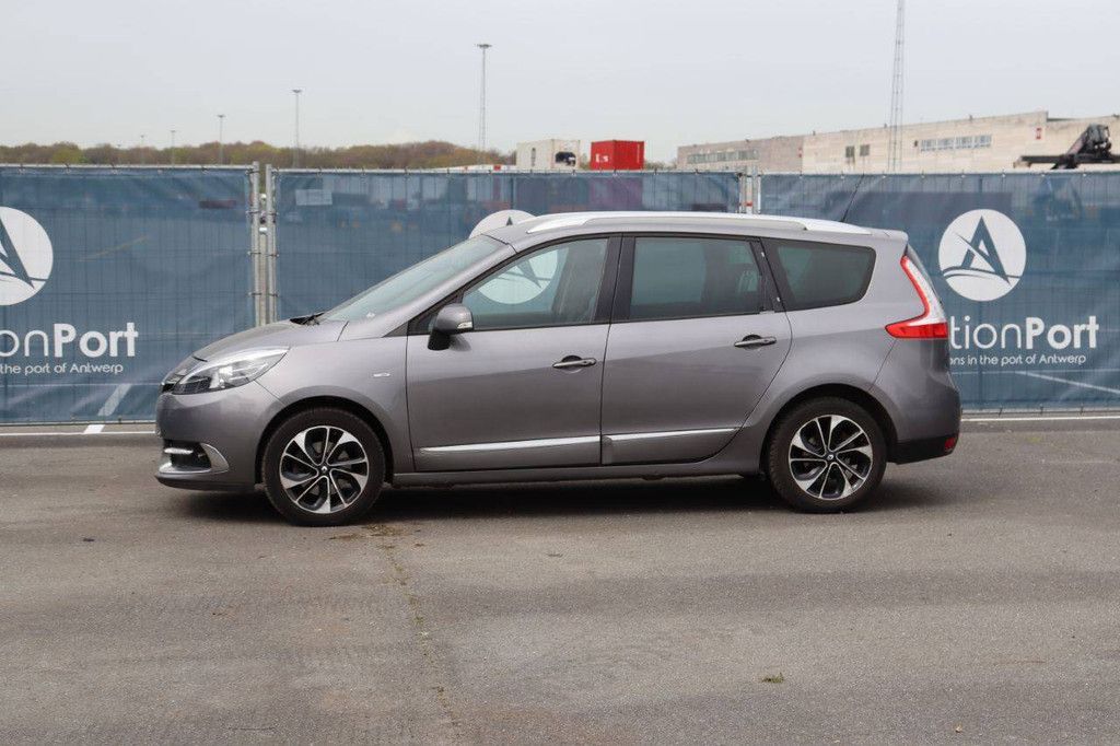 Personenauto Renault Scenic Benzine 132pk 2016 (Marge)