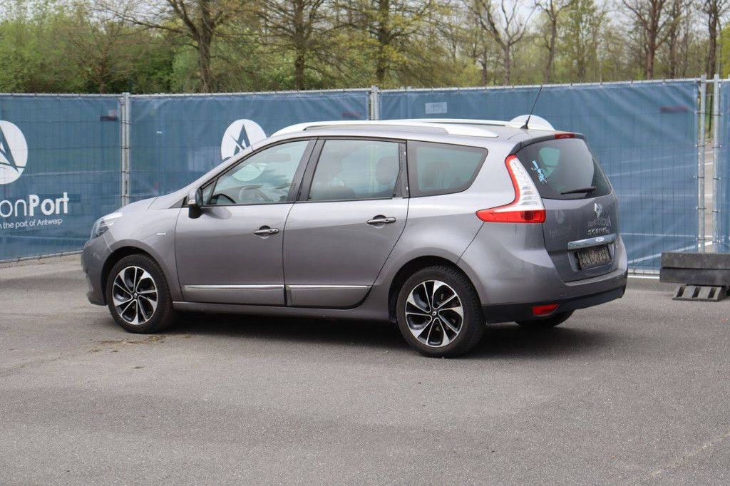Personenauto Renault Scenic Benzine 132pk 2016 (Marge)