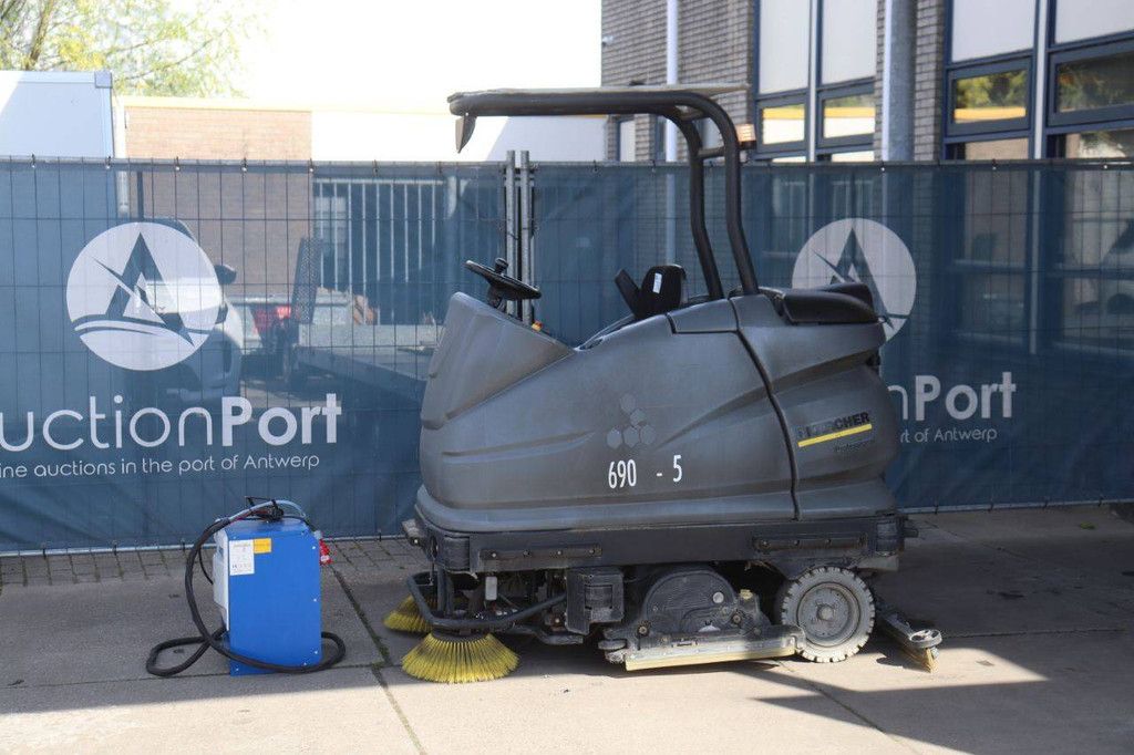 Karcher B250R Electric Sweeper 5500W 2014