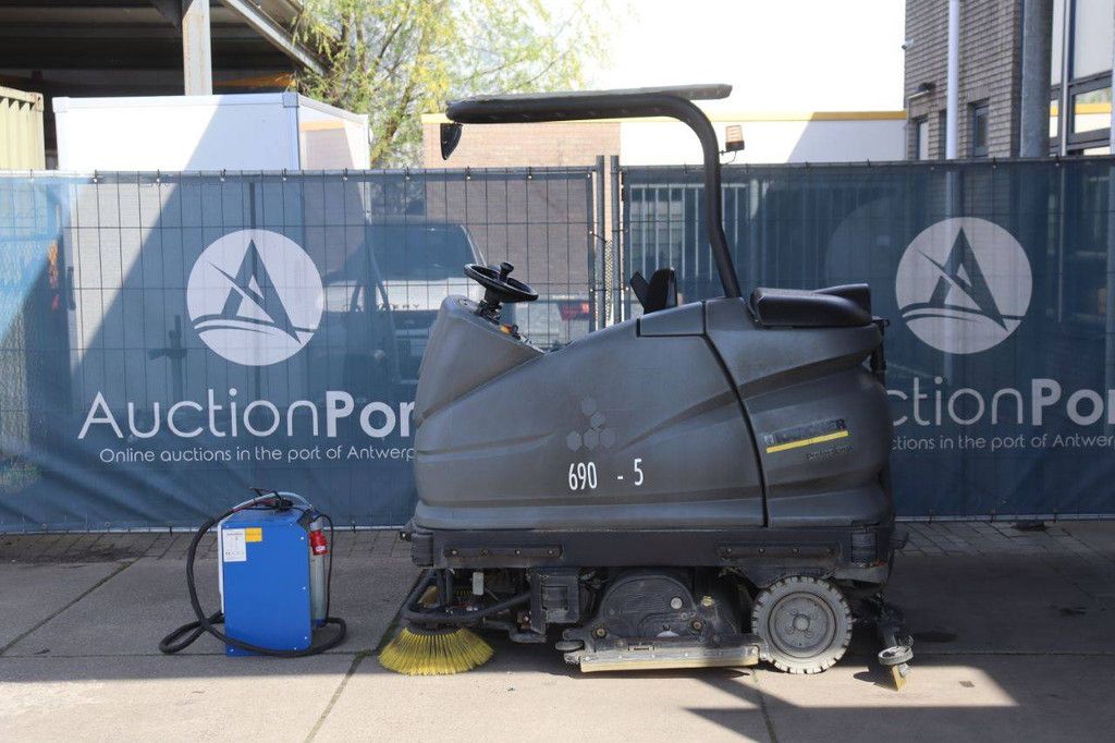 Karcher B250R Electric Sweeper 5500W 2014