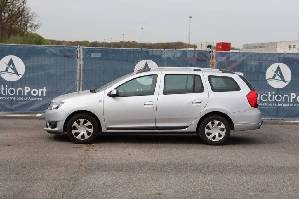 Passenger car Dacia Logan Petrol 90hp 2014 (Margin)