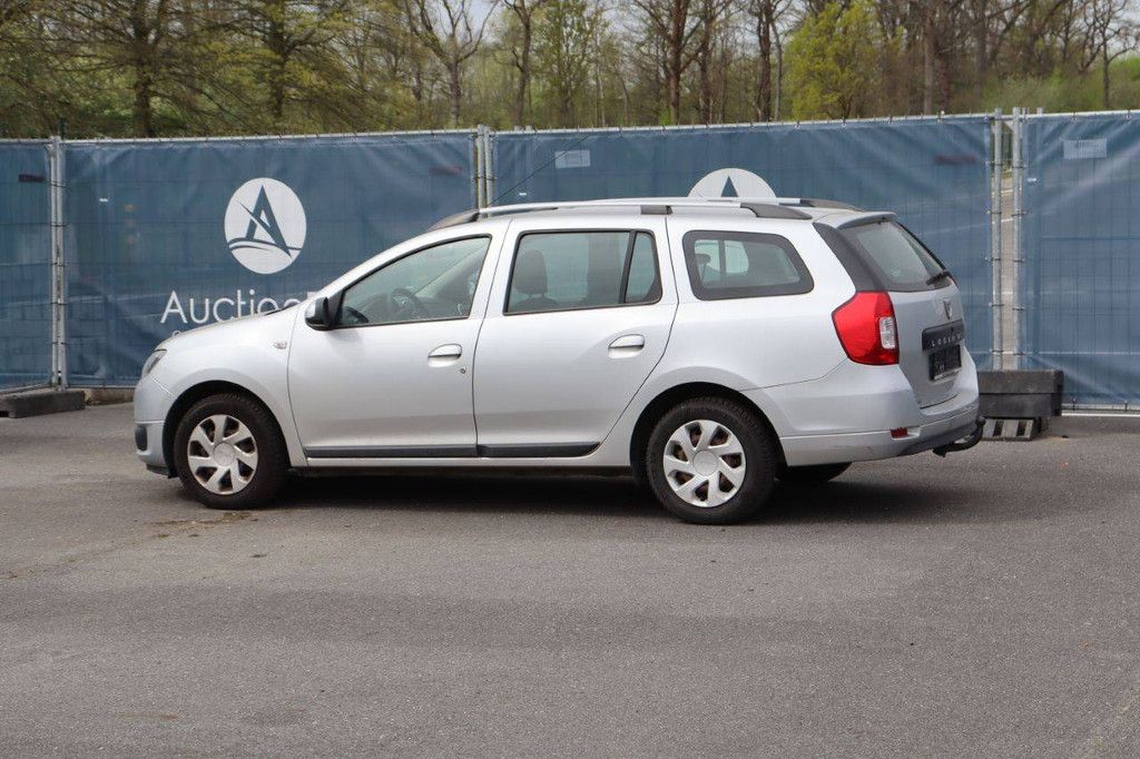 Passenger car Dacia Logan Petrol 90hp 2014 (Margin)