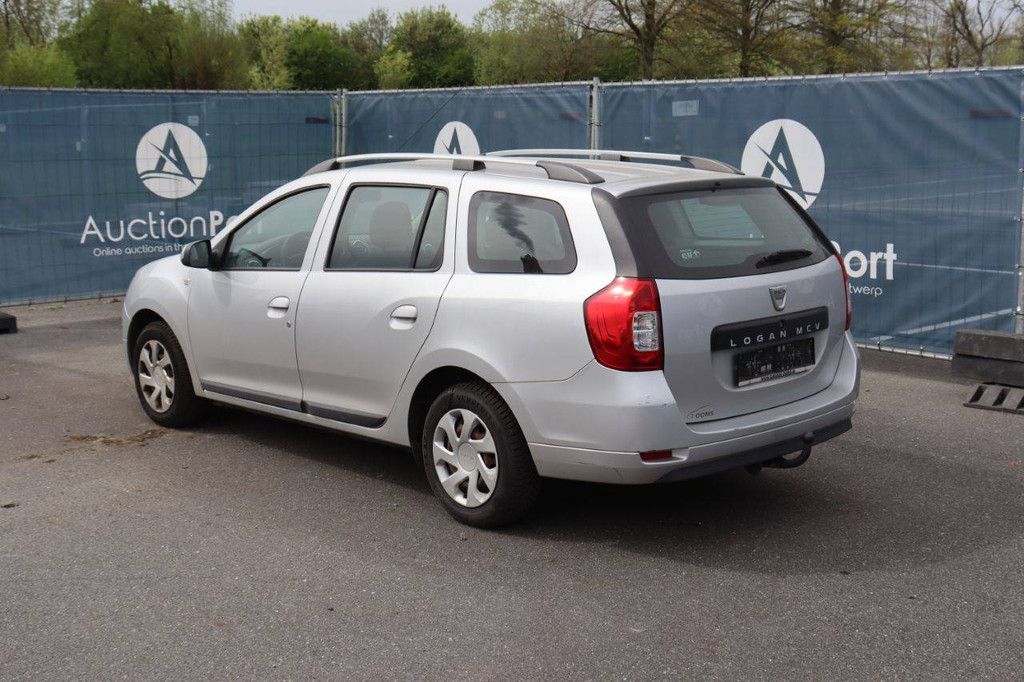 Passenger car Dacia Logan Petrol 90hp 2014 (Margin)