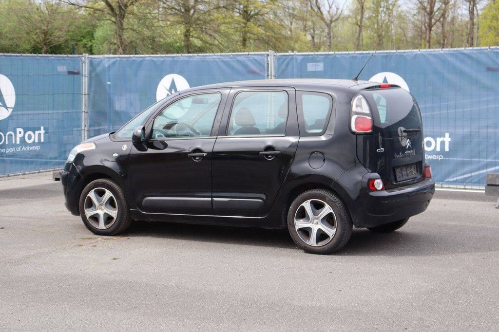 Pkw Citroën C3 Benzin 110 PS 2016 (Margin)