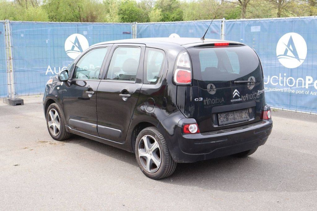 Pkw Citroën C3 Benzin 110 PS 2016 (Margin)