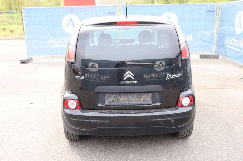 Pkw Citroën C3 Benzin 110 PS 2016 (Margin)
