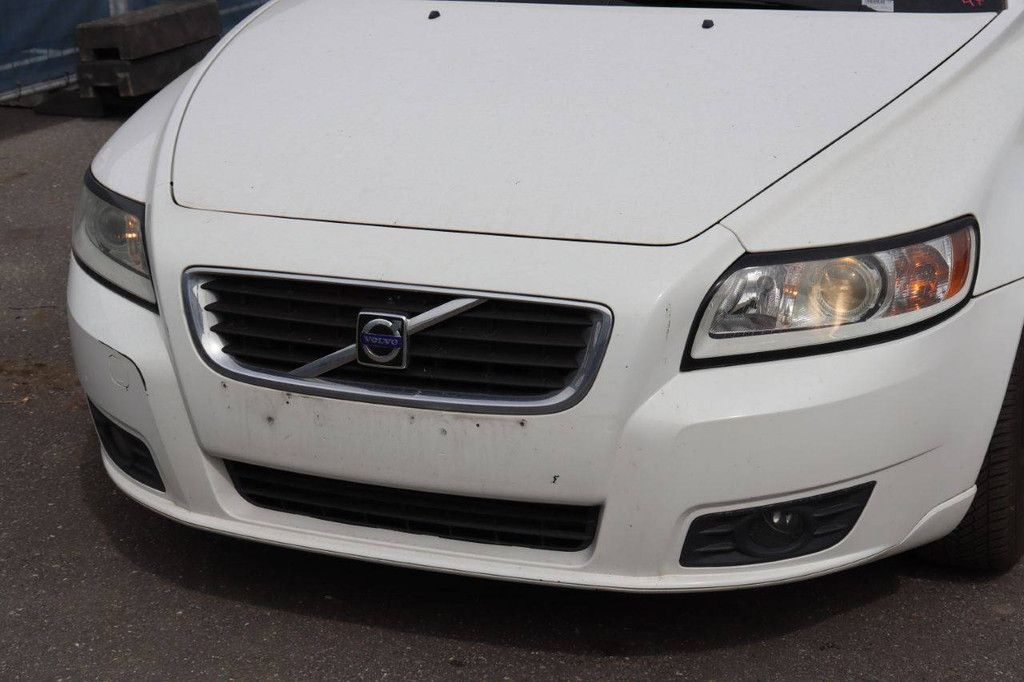 Passenger car Volvo V50 Diesel 110hp 2009 (Margin)