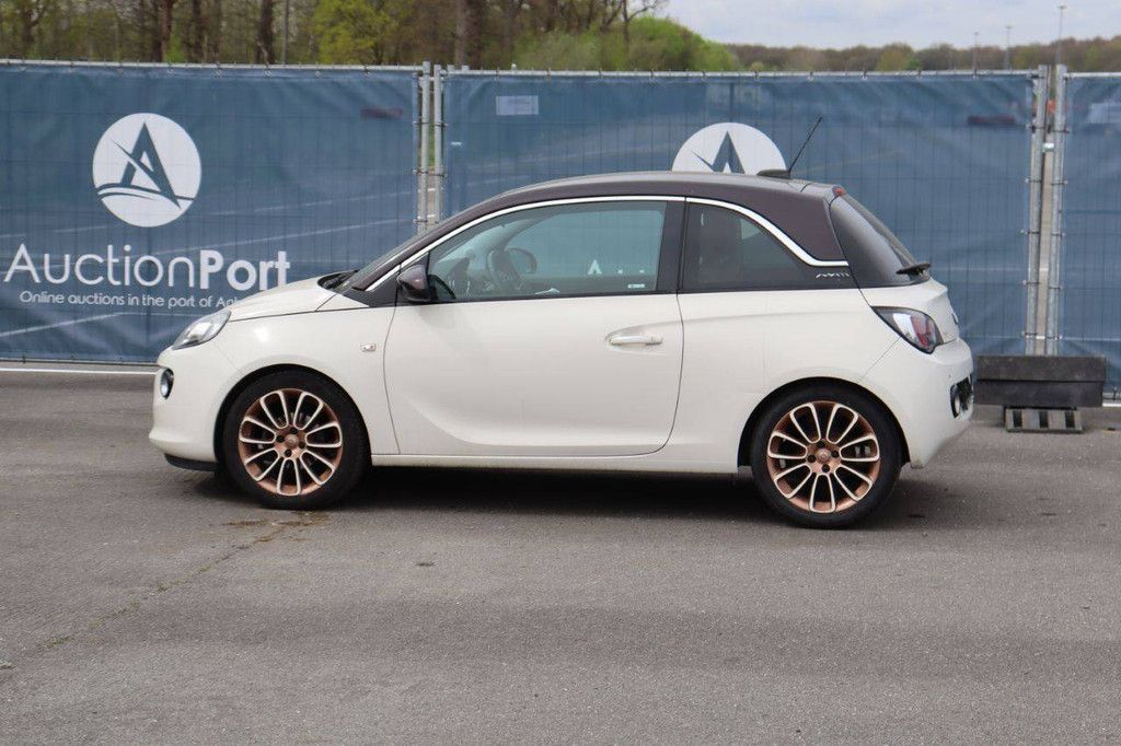 Pkw Opel Adam Benzin 70 PS 2016 (Margin)