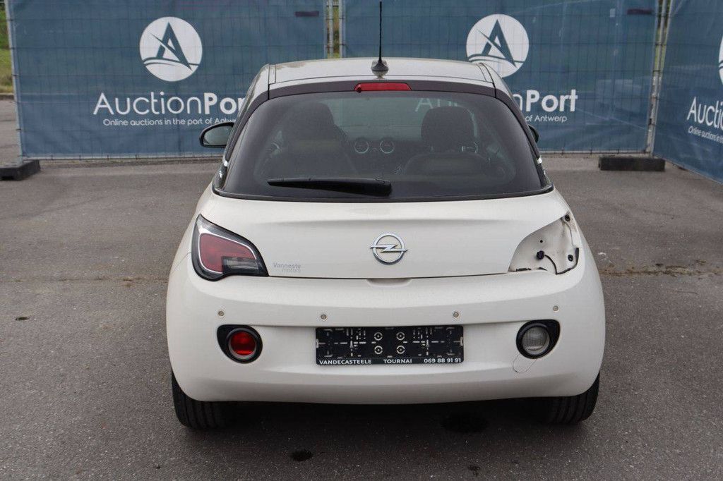 Pkw Opel Adam Benzin 70 PS 2016 (Margin)
