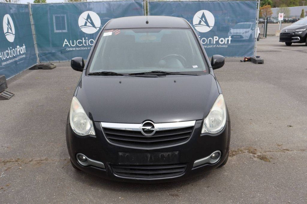 Pkw Opel Agila Benzin 94 PS 2013 (Margin)