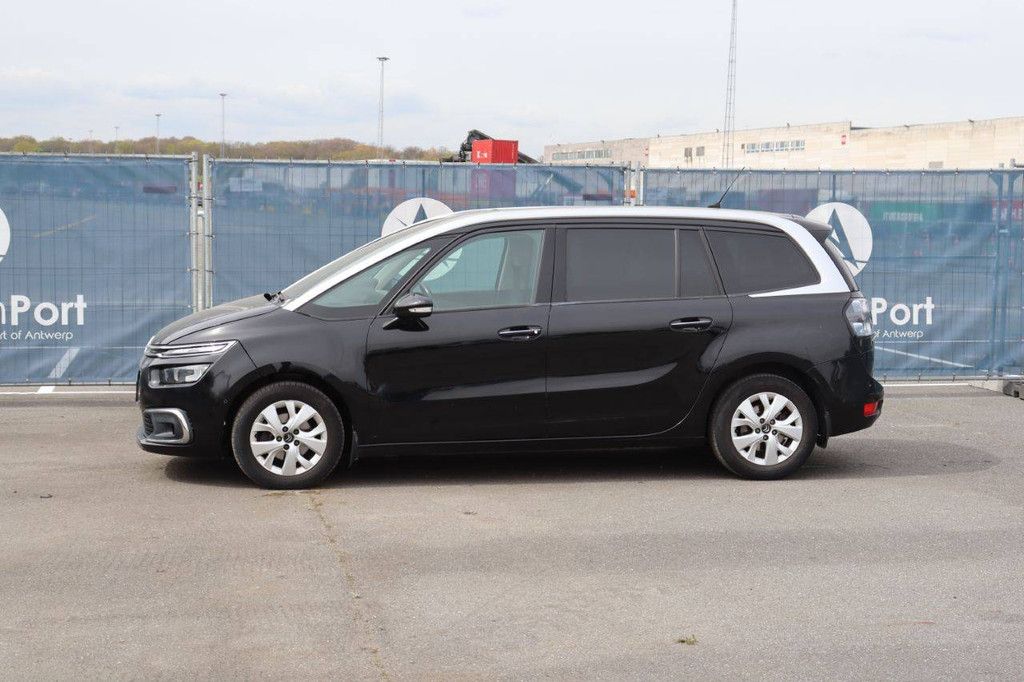 Pkw Citroën C4 Benzin 130 PS 2017 (Marge)