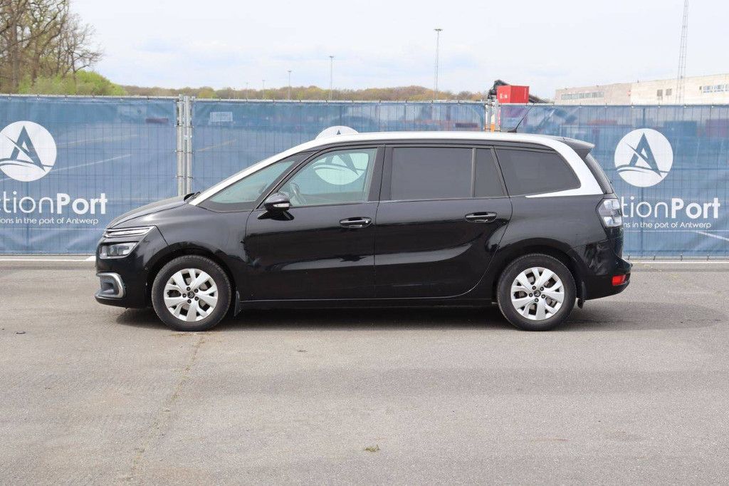 Pkw Citroën C4 Benzin 130 PS 2017 (Marge)