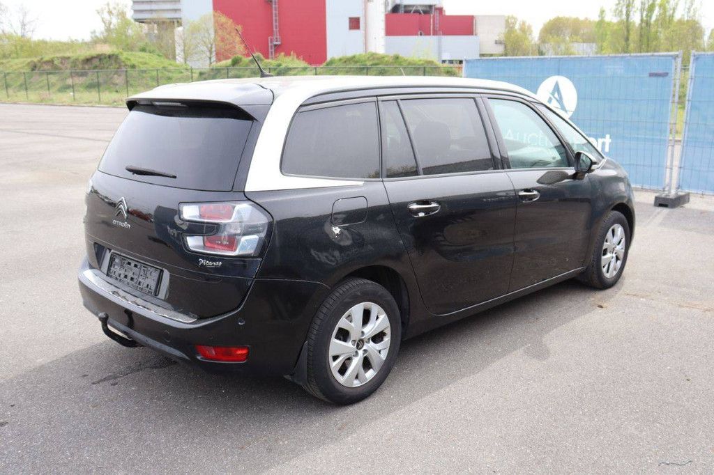 Pkw Citroën C4 Benzin 130 PS 2017 (Marge)
