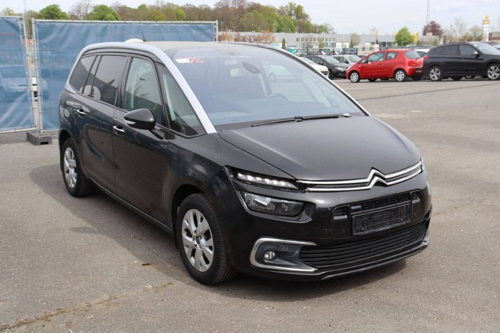 Pkw Citroën C4 Benzin 130 PS 2017 (Marge)