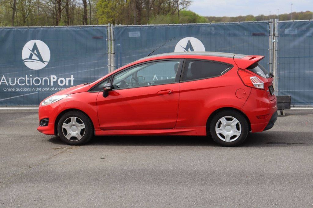 Passenger car Ford Fiesta Petrol 140hp 2015 (Margin)