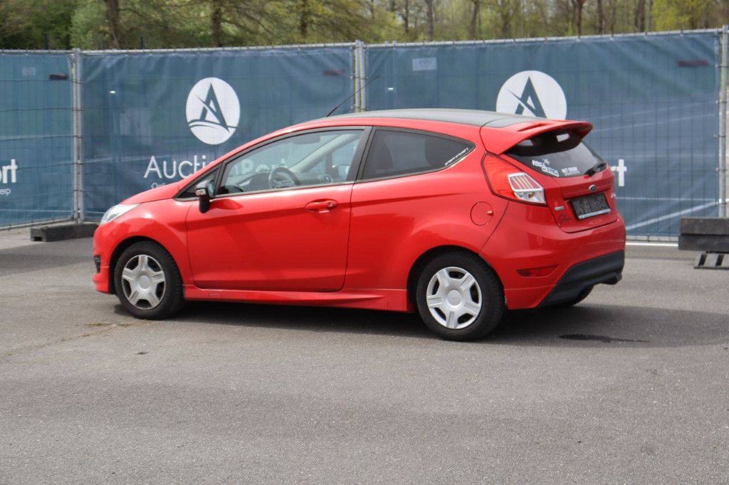 Passenger car Ford Fiesta Petrol 140hp 2015 (Margin)