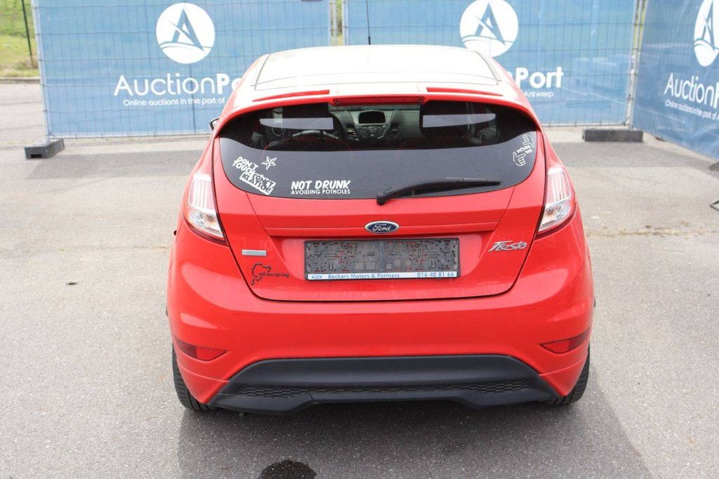 Passenger car Ford Fiesta Petrol 140hp 2015 (Margin)