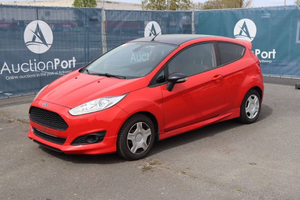 Passenger car Ford Fiesta Petrol 140hp 2015 (Margin)