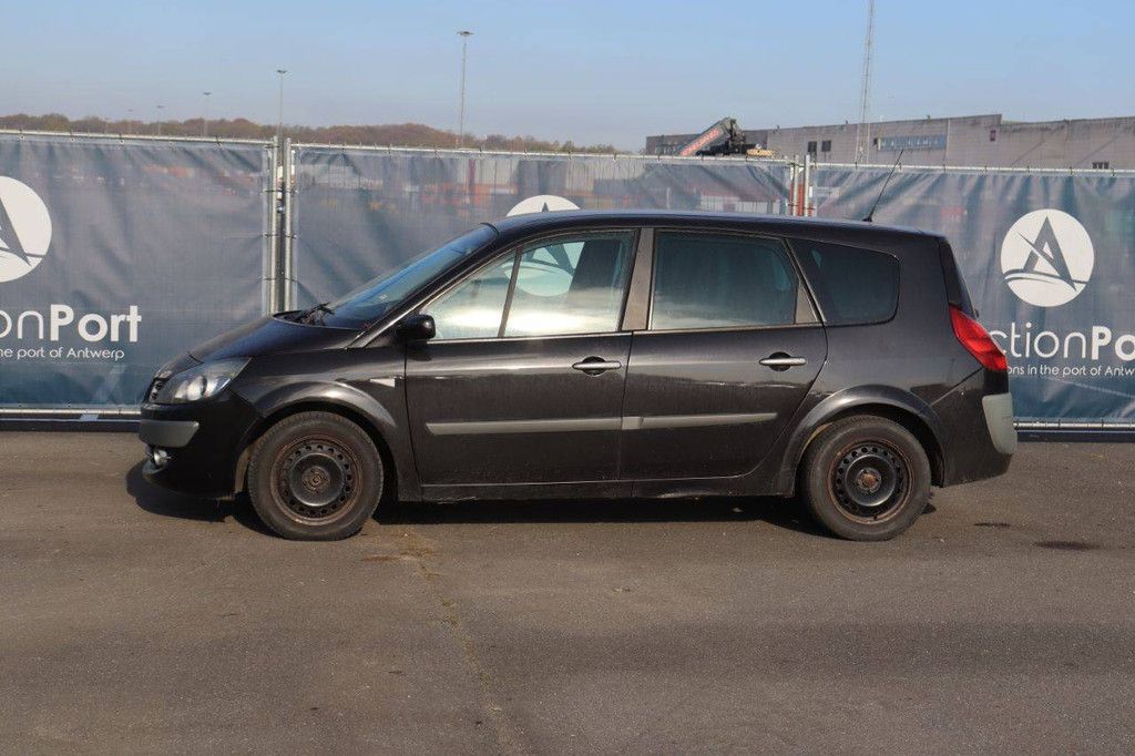 Personenauto Renault Scenic Diesel 103pk 2009 (Marge)