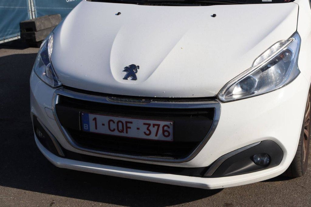 Pkw Peugeot 208 Benzin 82 PS 2019 (Marge)