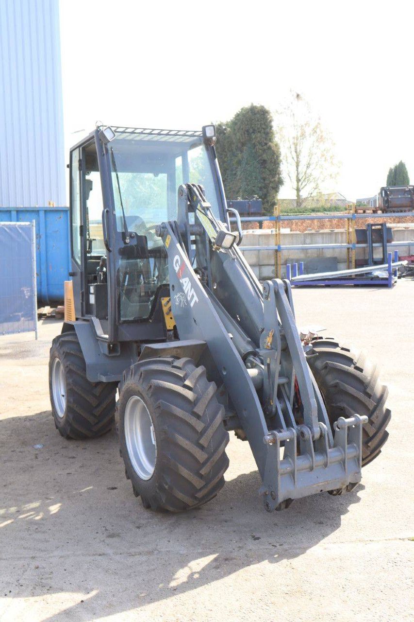 Wiellader Giant V6001T-CAB Diesel 44kW 2006